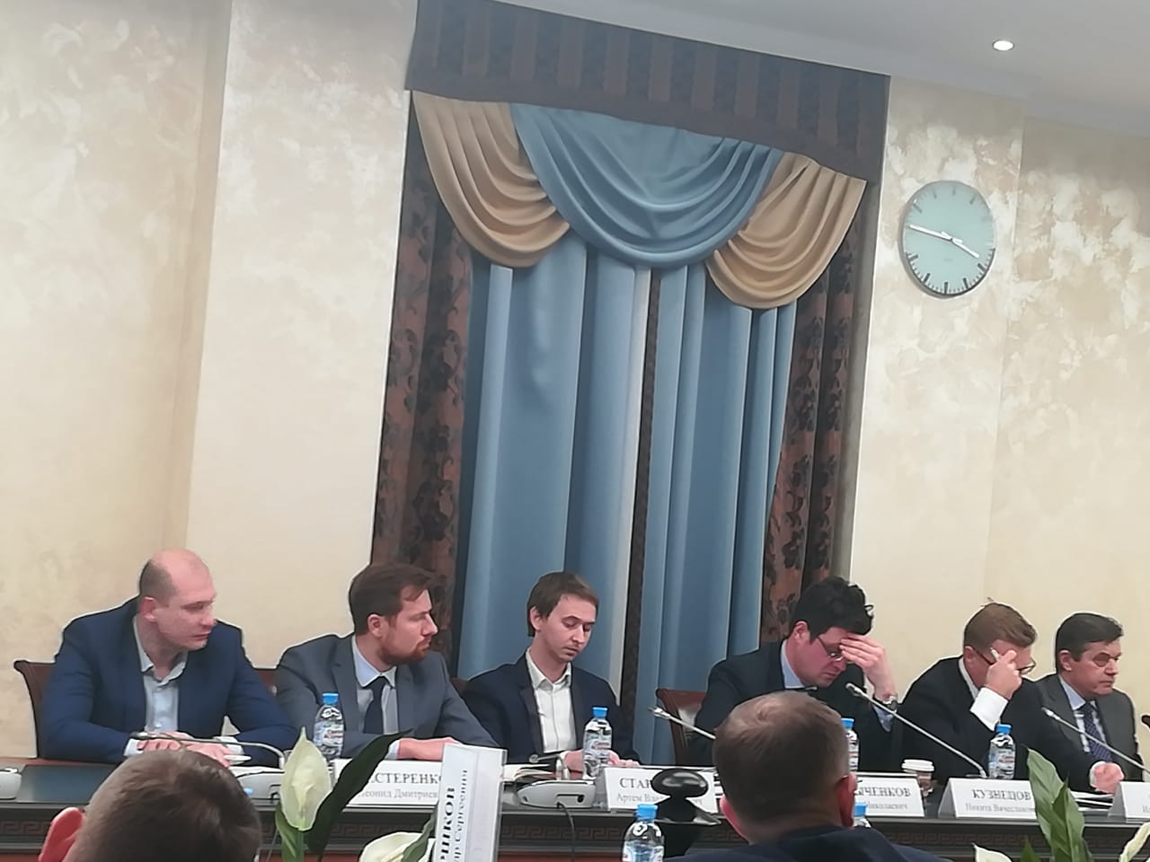 Проект закона о торговле прошел нулевые слушания в Общественной палате РФ