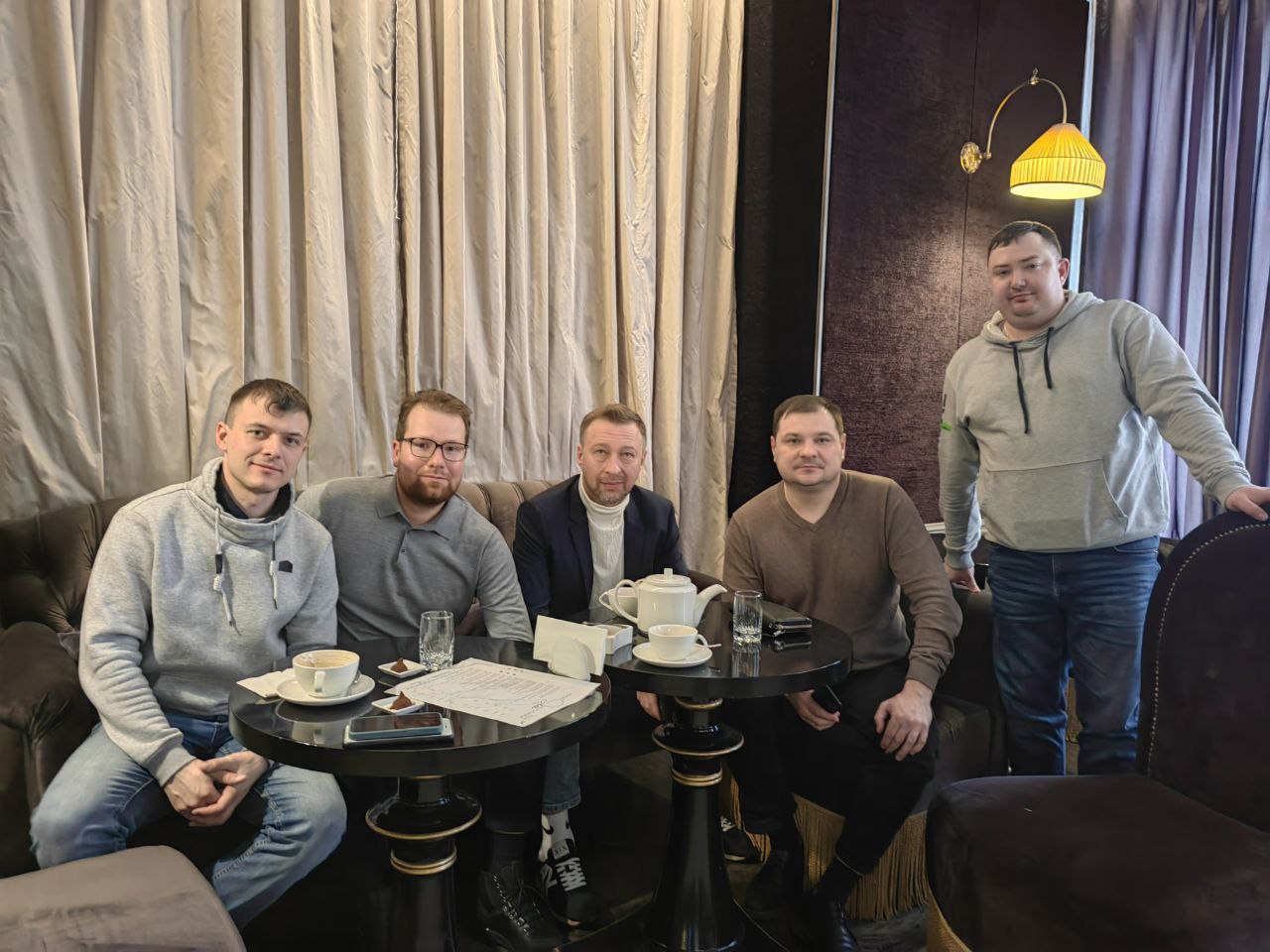Предприниматели Нижнего Новгорода провели встречу-диалог о проблемах и перспективах отрасли воды в розлив